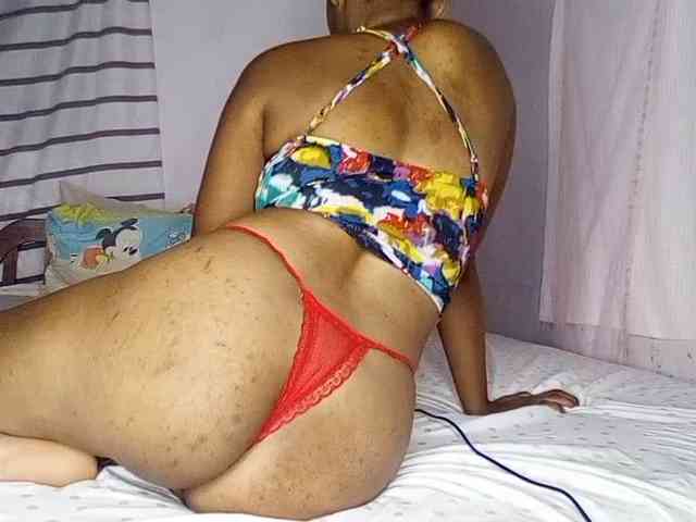 petittegoddess254 webcam