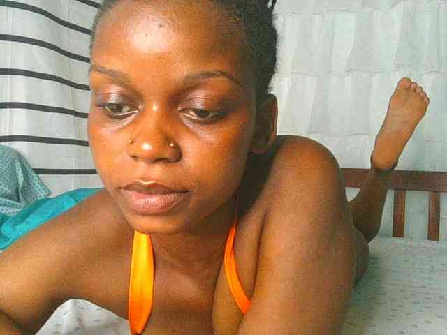 petittegoddess254 webcam