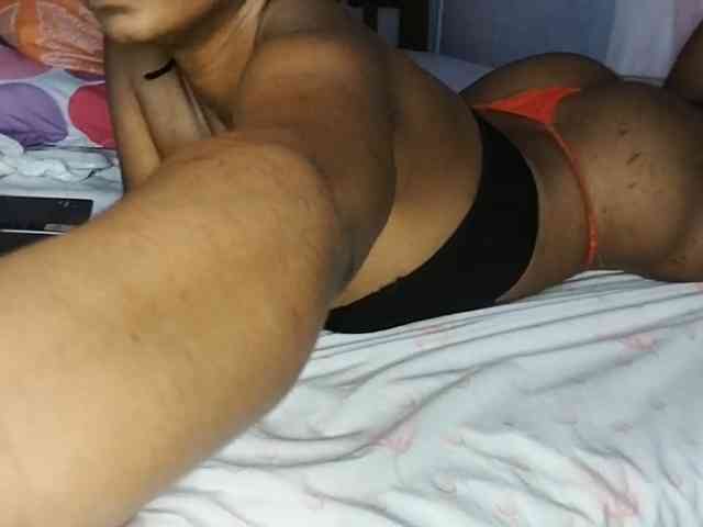petittegoddess254 webcam