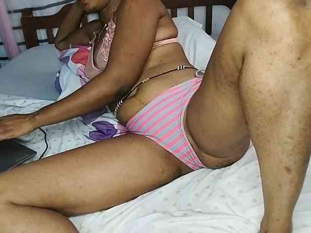 petittegoddess254 webcam