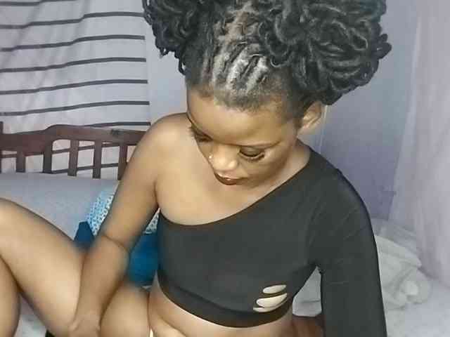 petittegoddess254