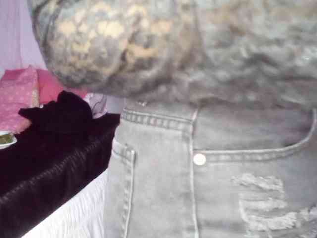 petittegoddess254 webcam