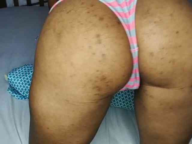 petittegoddess254 webcam