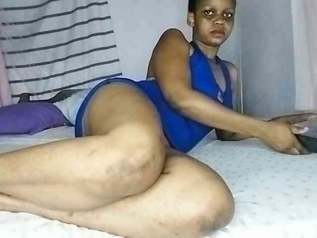 petittegoddess254 webcam