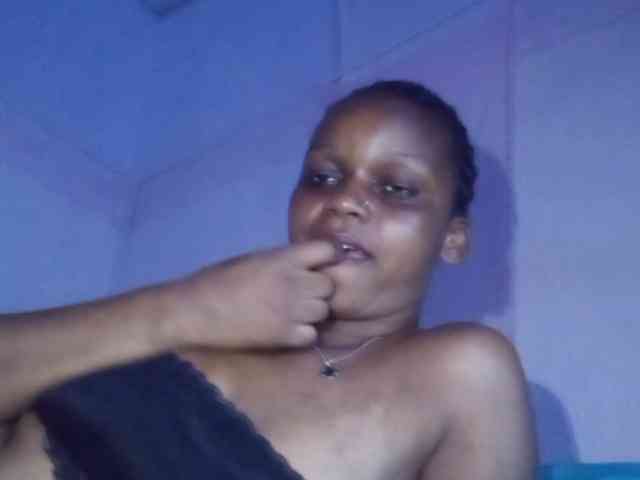 petittegoddess254 webcam