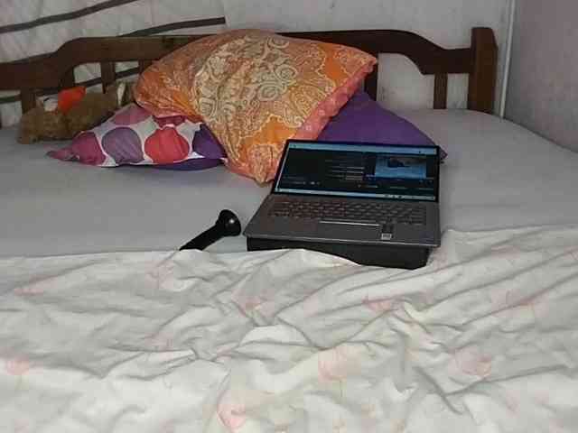 petittegoddess254 webcam