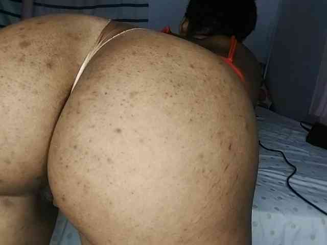 petittegoddess254 webcam