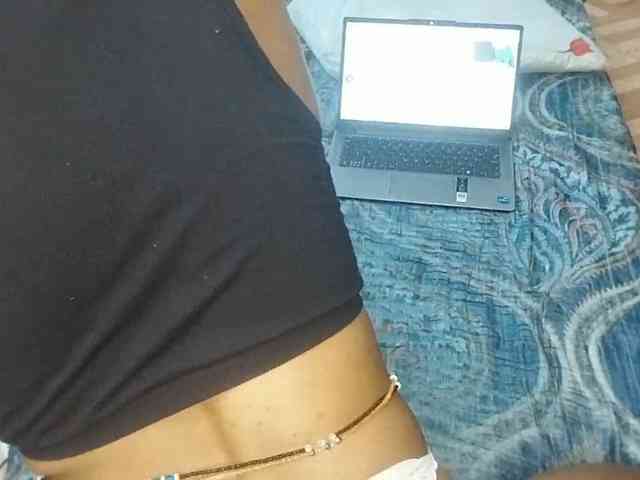 petittegoddess254 webcam
