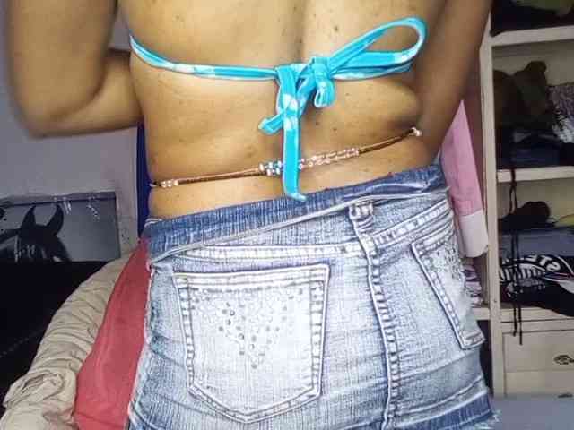 petittegoddess254 webcam