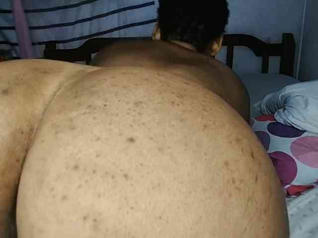 petittegoddess254 webcam