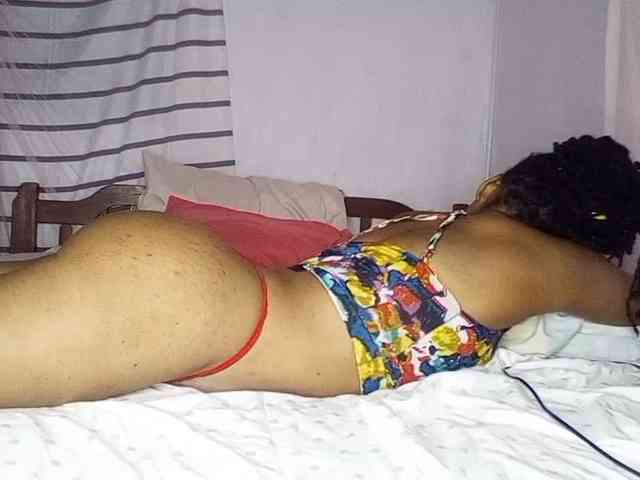 petittegoddess254 webcam
