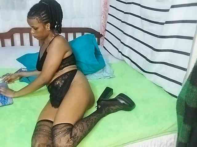 petittegoddess254 webcam