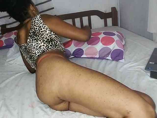 petittegoddess254 webcam