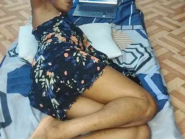 petittegoddess254 webcam