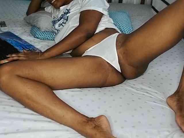 petittegoddess254 webcam