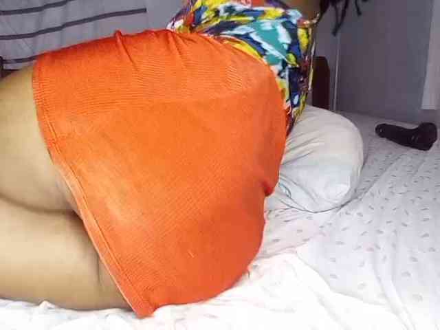petittegoddess254 webcam