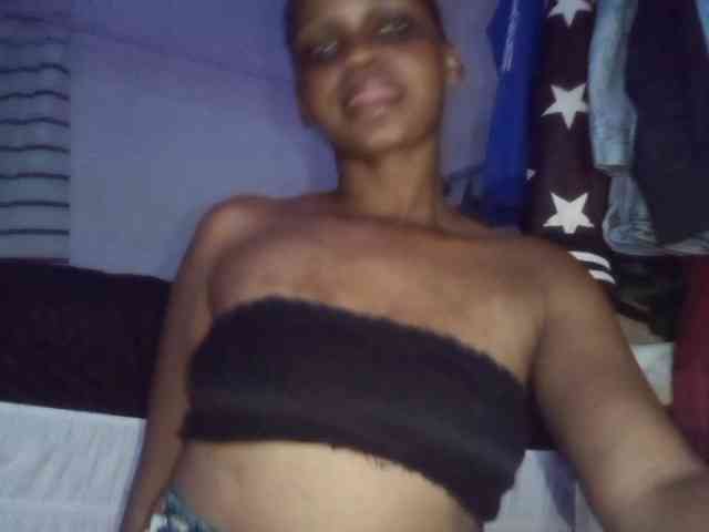 petittegoddess254 webcam