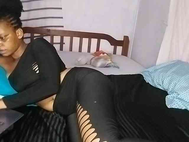 petittegoddess254 webcam