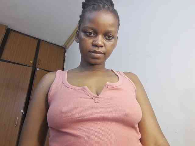 petittegoddess254 webcam