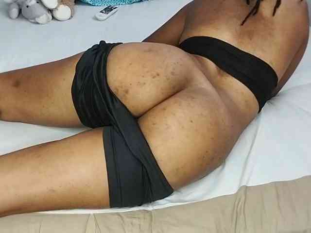 petittegoddess254 webcam