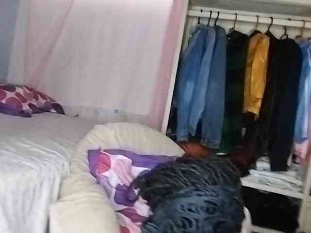 petittegoddess254 webcam