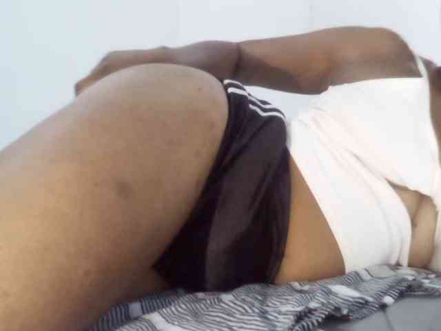 petittegoddess254 webcam