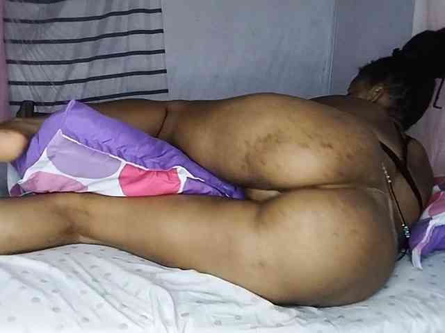 petittegoddess254 webcam