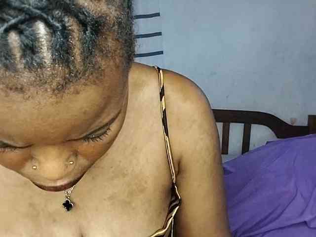 petittegoddess254 webcam