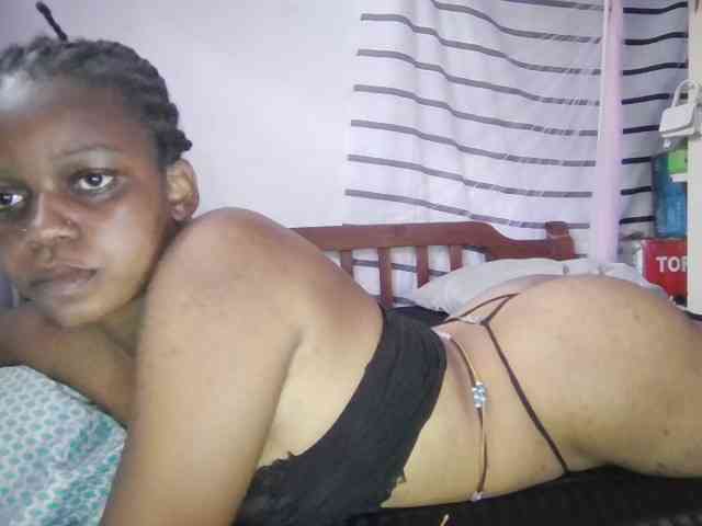 petittegoddess254 webcam