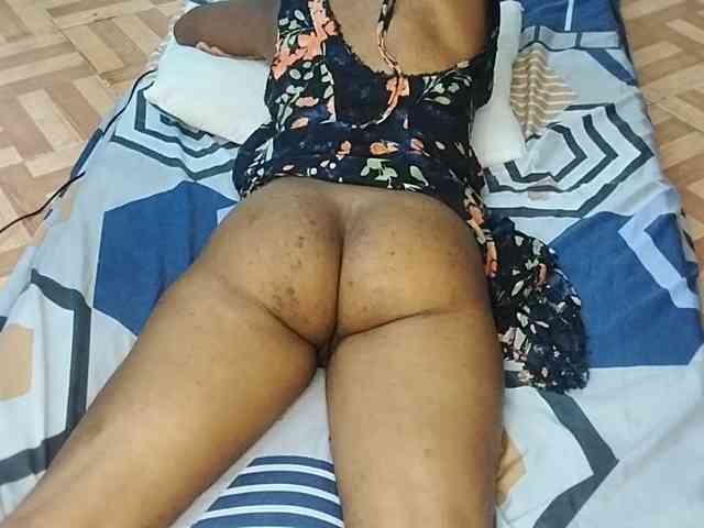 petittegoddess254 webcam