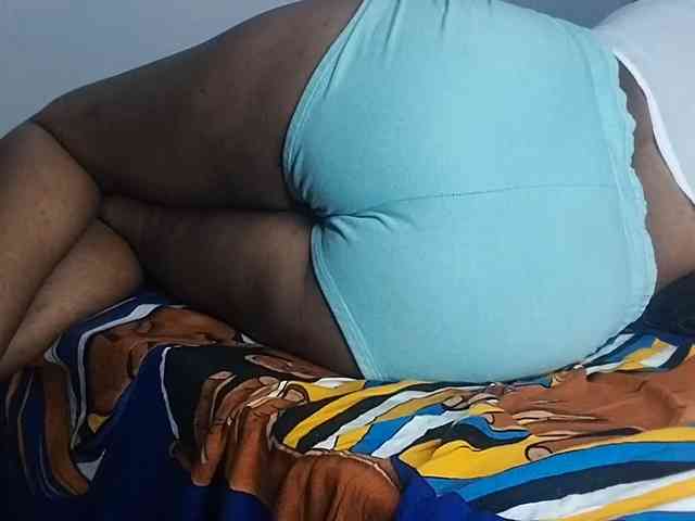 petittegoddess254 webcam