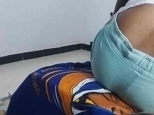 petittegoddess254 webcam