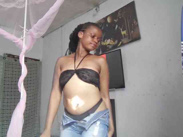 petittegoddess254 webcam