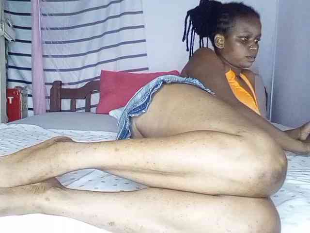 petittegoddess254 webcam