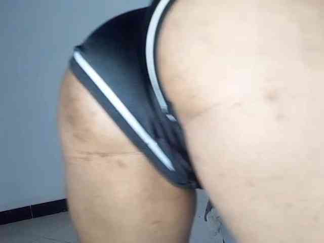 petittegoddess254 webcam