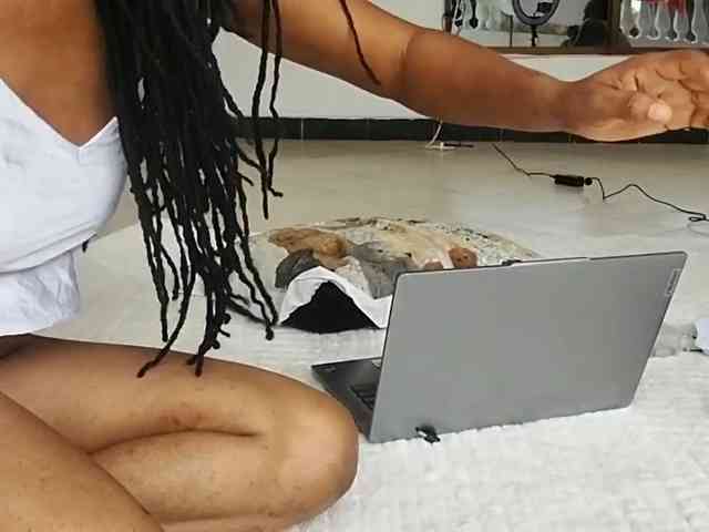 petittegoddess254