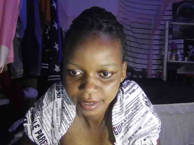 petittegoddess254 webcam