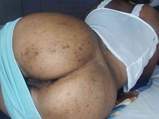 petittegoddess254's live room