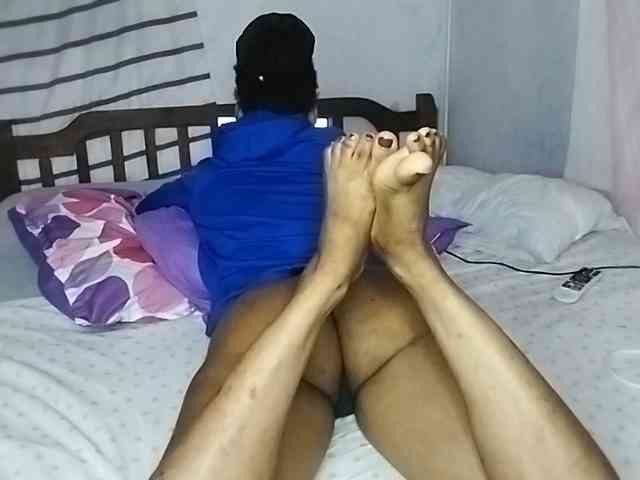 petittegoddess254 webcam