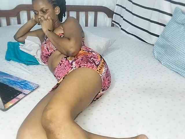 petittegoddess254 webcam