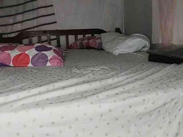 petittegoddess254 webcam