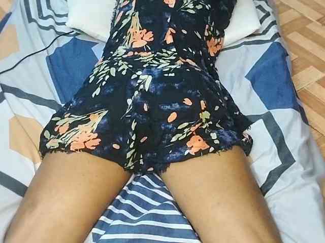 petittegoddess254 webcam