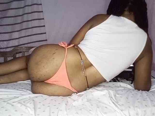 petittegoddess254 petittegoddess254