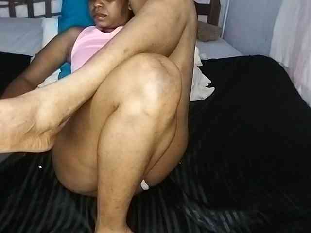 petittegoddess254 webcam
