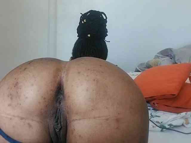 petittegoddess254 petittegoddess254