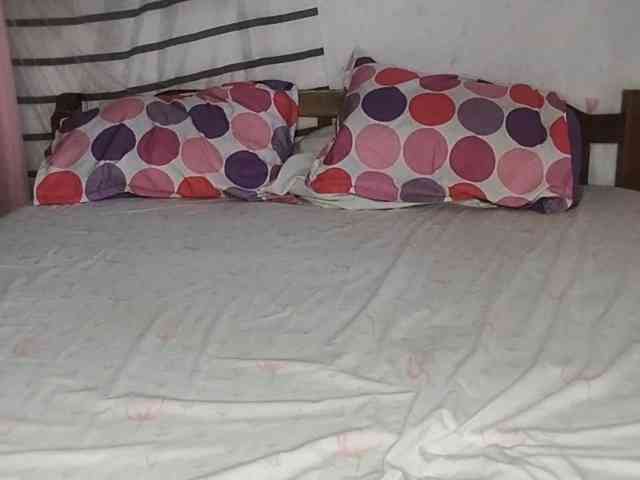petittegoddess254 webcam