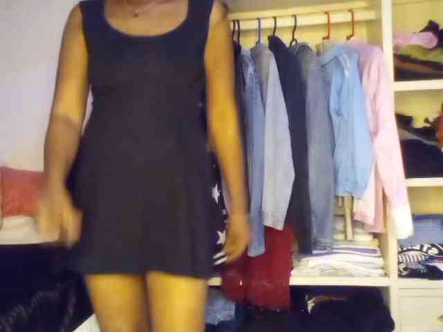 petittegoddess254 webcam