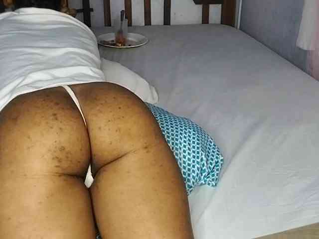 petittegoddess254 webcam