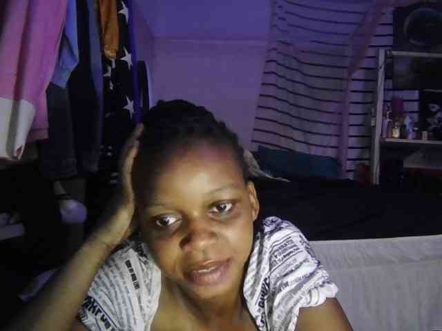 petittegoddess254 webcam