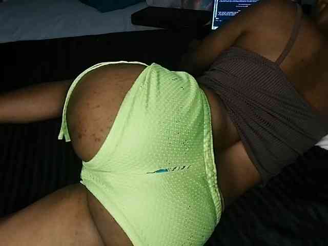 petittegoddess254 petittegoddess254